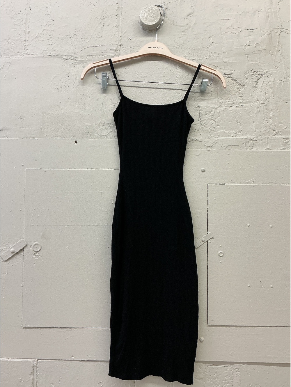 True vintage Y2k Windsor Black Ribbed Bodycon Side Slit Midi Dress thin straps